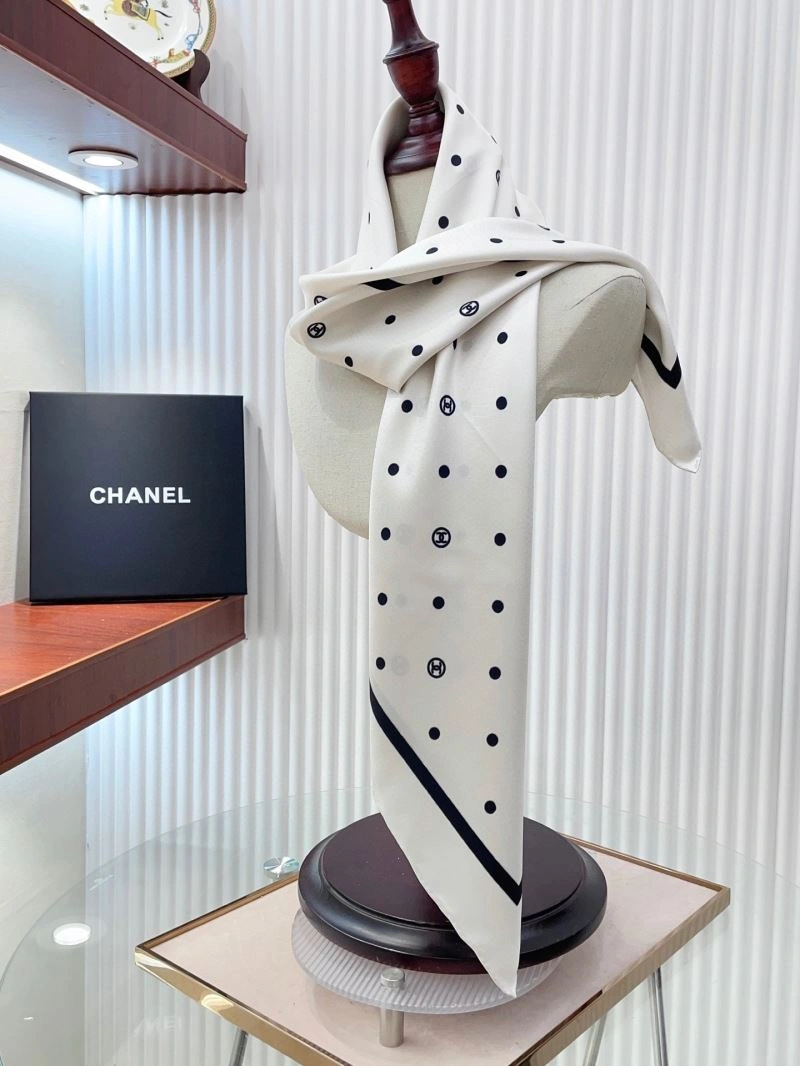 Unique Chanel Scarf 271893