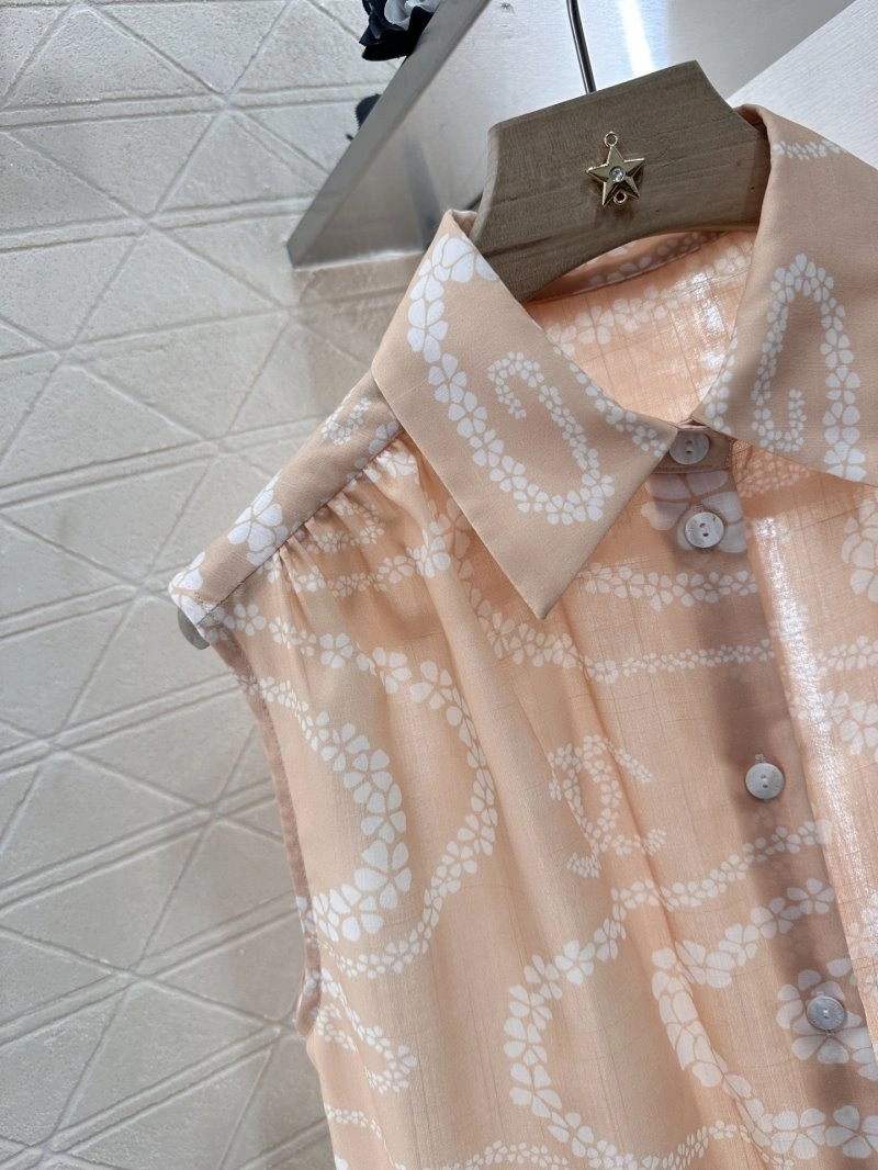 Minimalist Chanel Shirts 108810