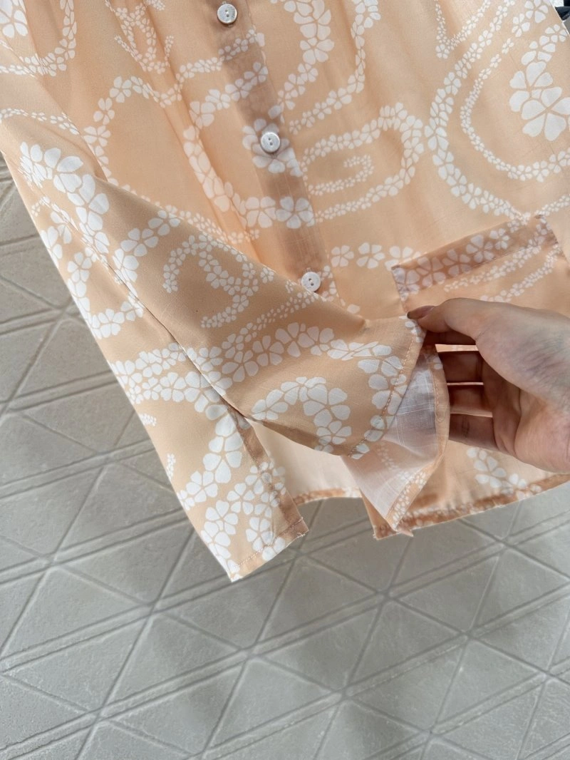 Minimalist Chanel Shirts 108810