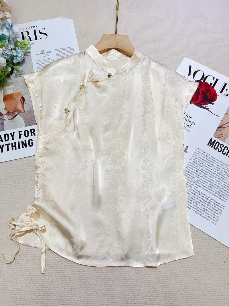 Flexible Chanel Shirts 110476