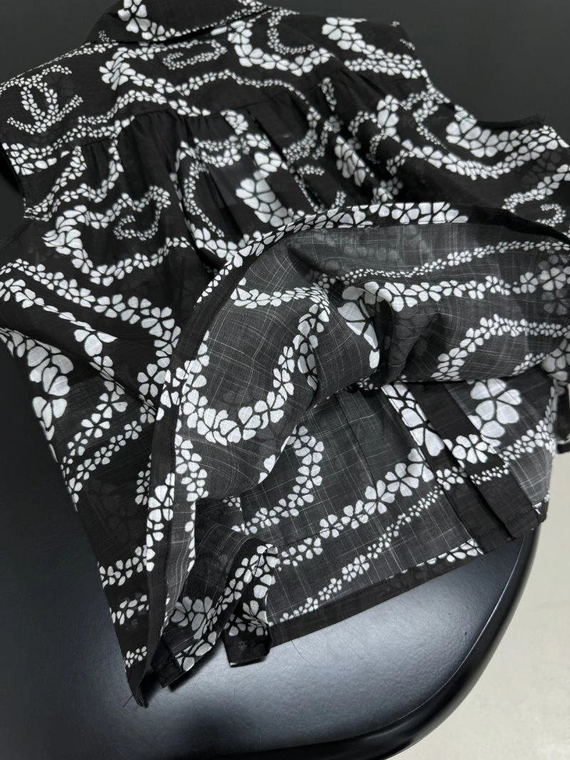 Sustainable Chanel Shirts 110445