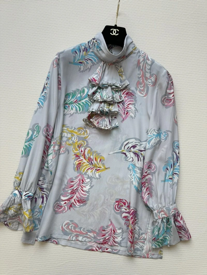 Compact Chanel Shirts 108121