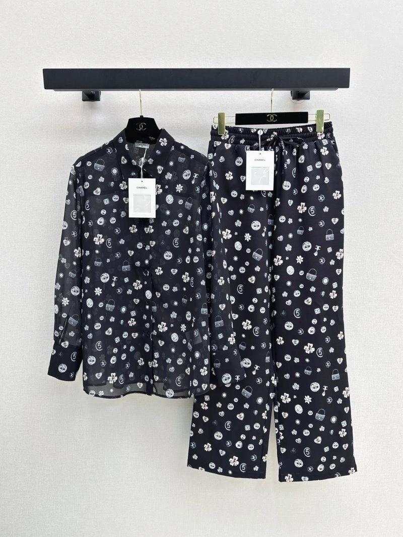 Chic Chanel Shirts 108118