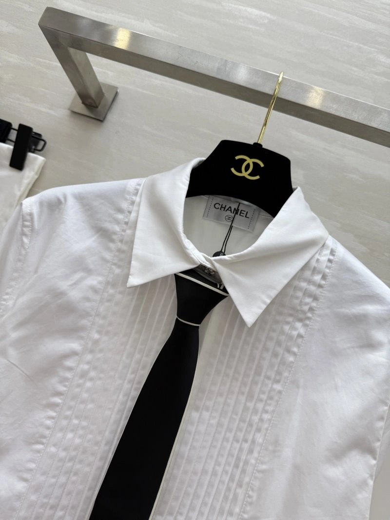 Popular Chanel Shirts 109774
