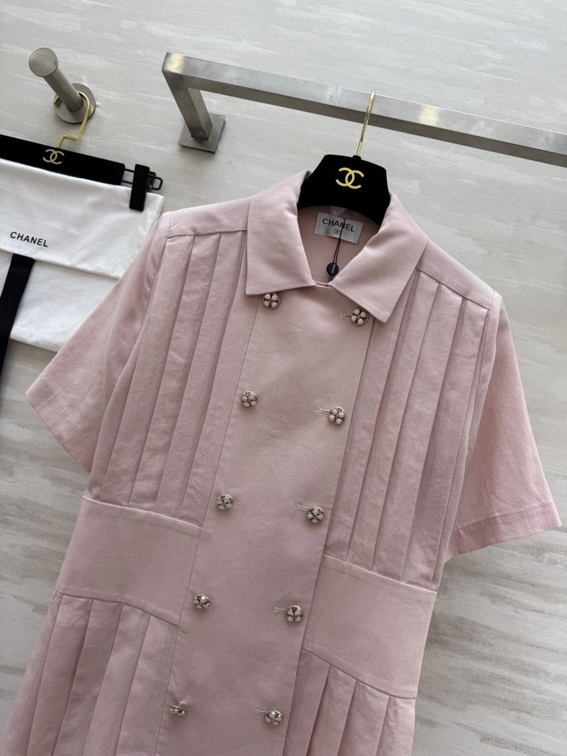 Bright Chanel Shirts 109780