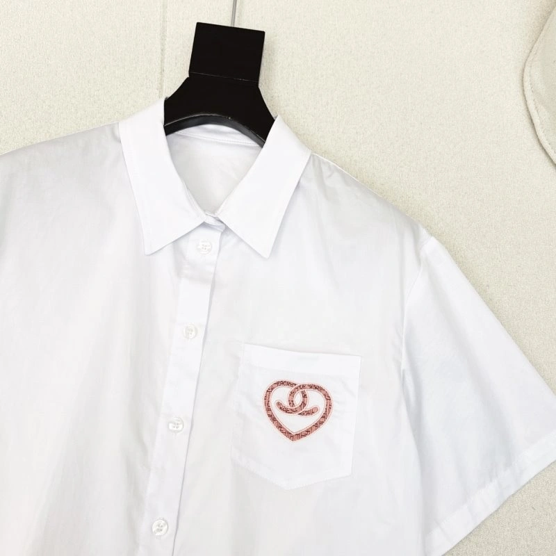Trendsetting Chanel Shirts 109768