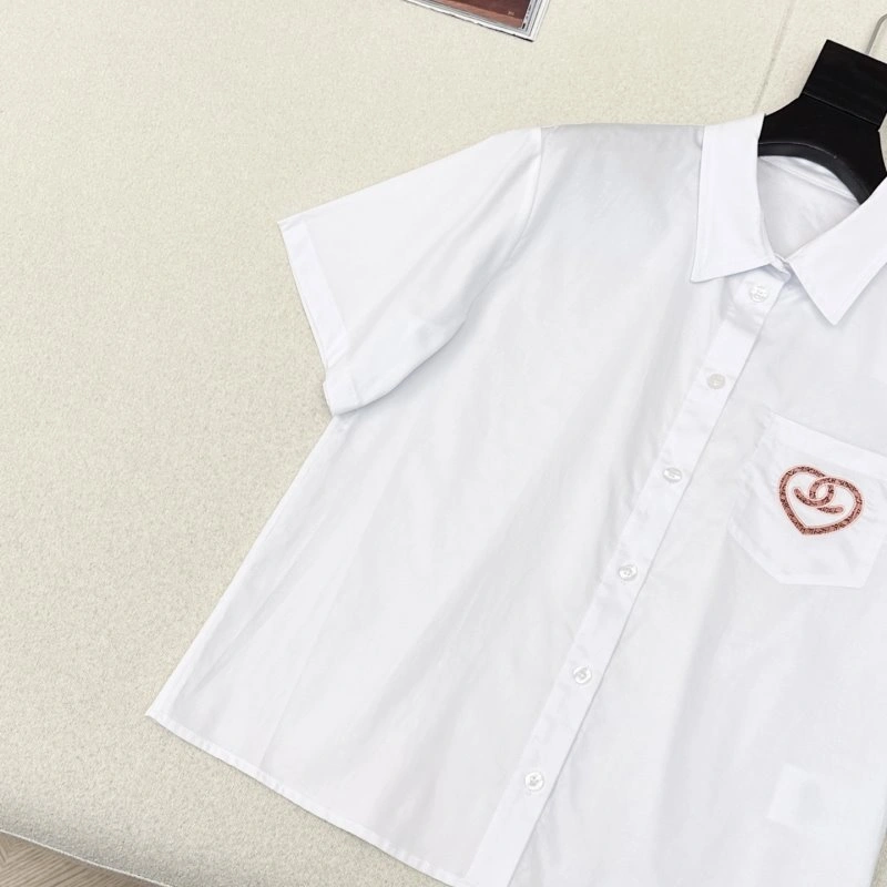 Trendsetting Chanel Shirts 109768