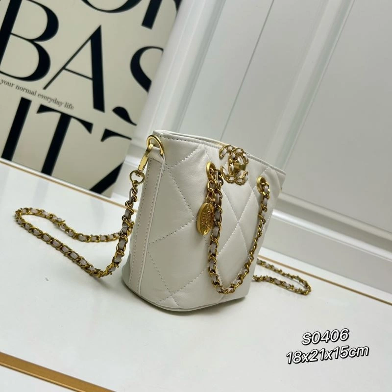 UrbanStyle Chanel Shopping Bags 84375