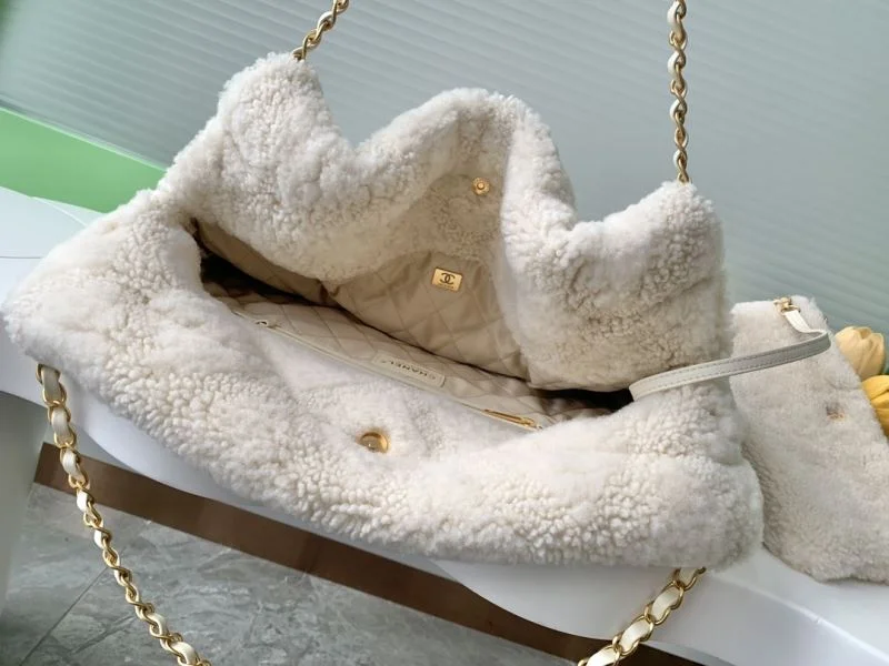 Chanel Shopping Bags Durable 53835