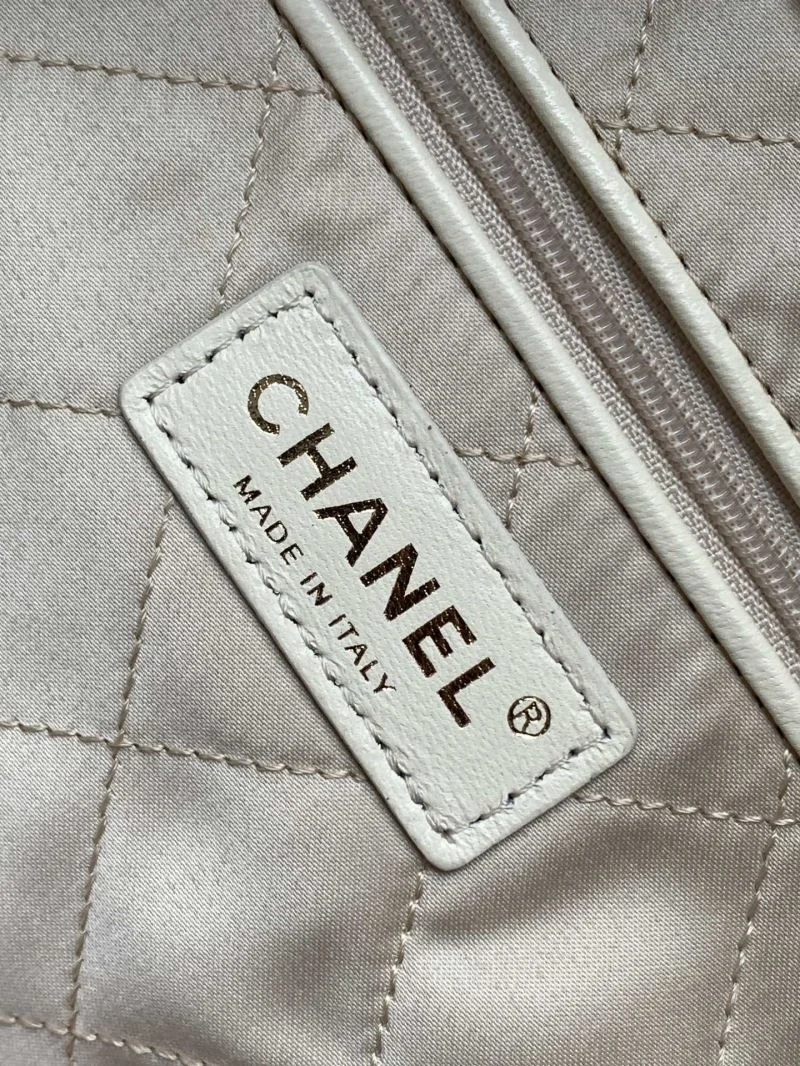 Chanel Shopping Bags Durable 53835