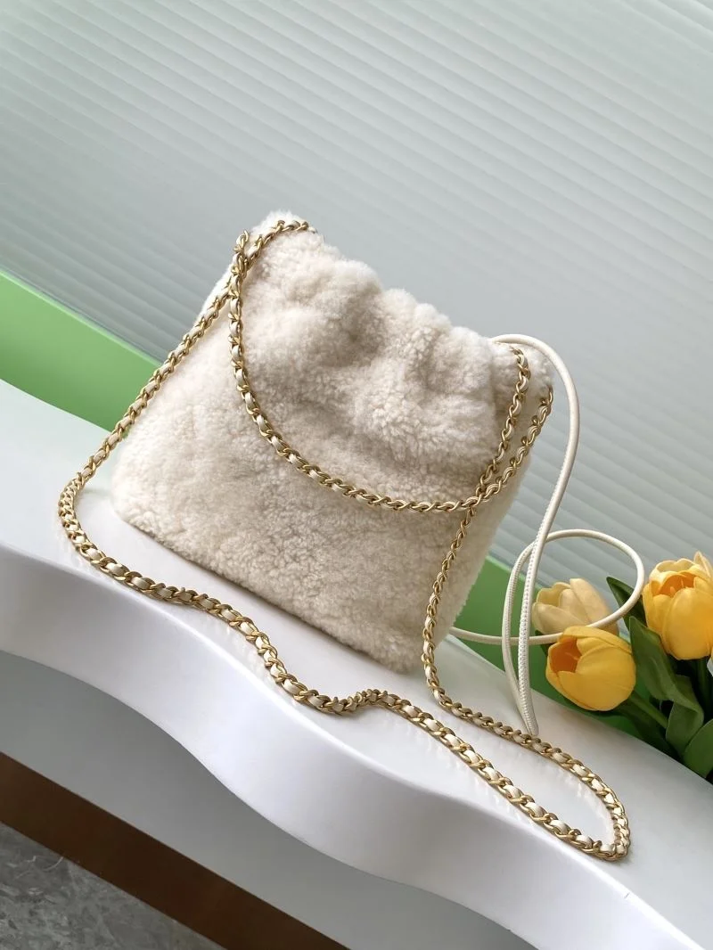 TimelessDesign Chanel Shopping Bags 53832