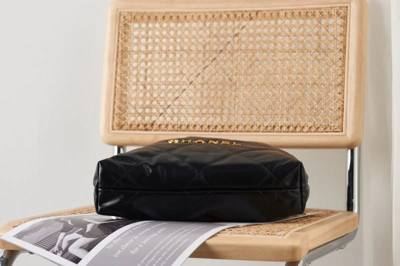 Casual Chanel Shopping Bags 53833