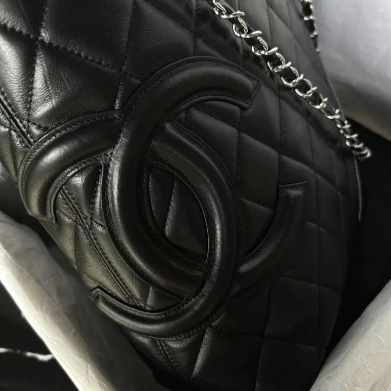 ComfortFit Chanel Shopping Bags 53820