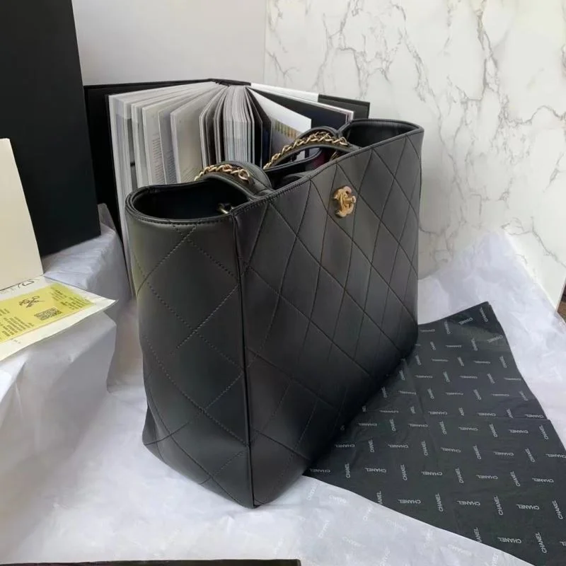 HighPerformance Chanel Shopping Bags 53811