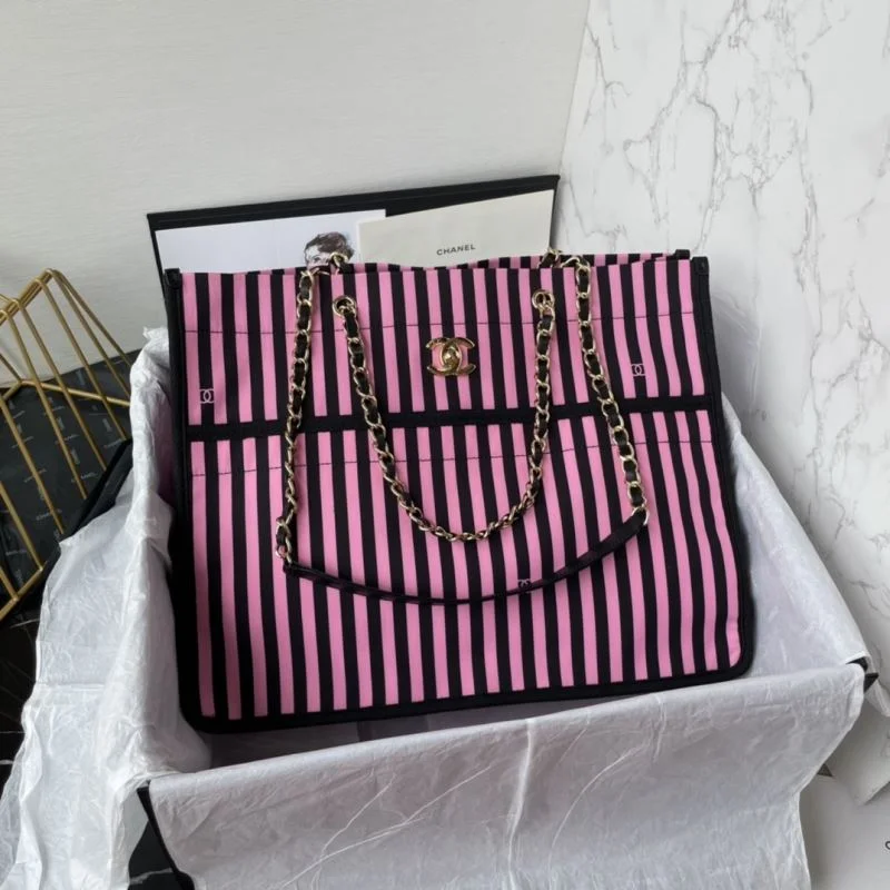 Chanel Shopping Bags ZipUp 53844