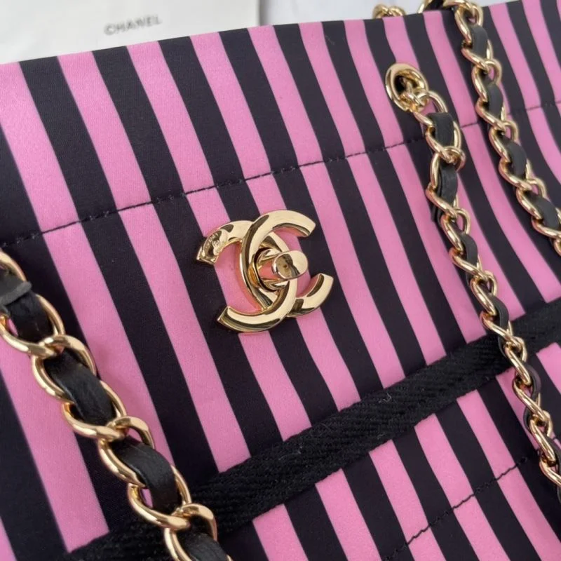 Chanel Shopping Bags ZipUp 53844