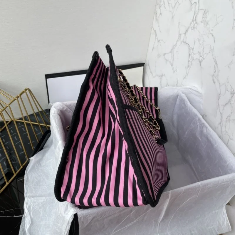 Chanel Shopping Bags ZipUp 53844