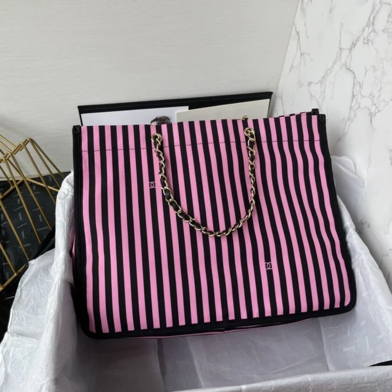 Chanel Shopping Bags ZipUp 53844