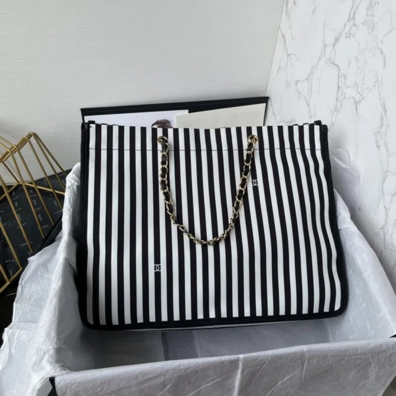 Modern Chanel Shopping Bags 53817