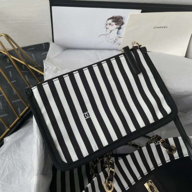 Modern Chanel Shopping Bags 53817
