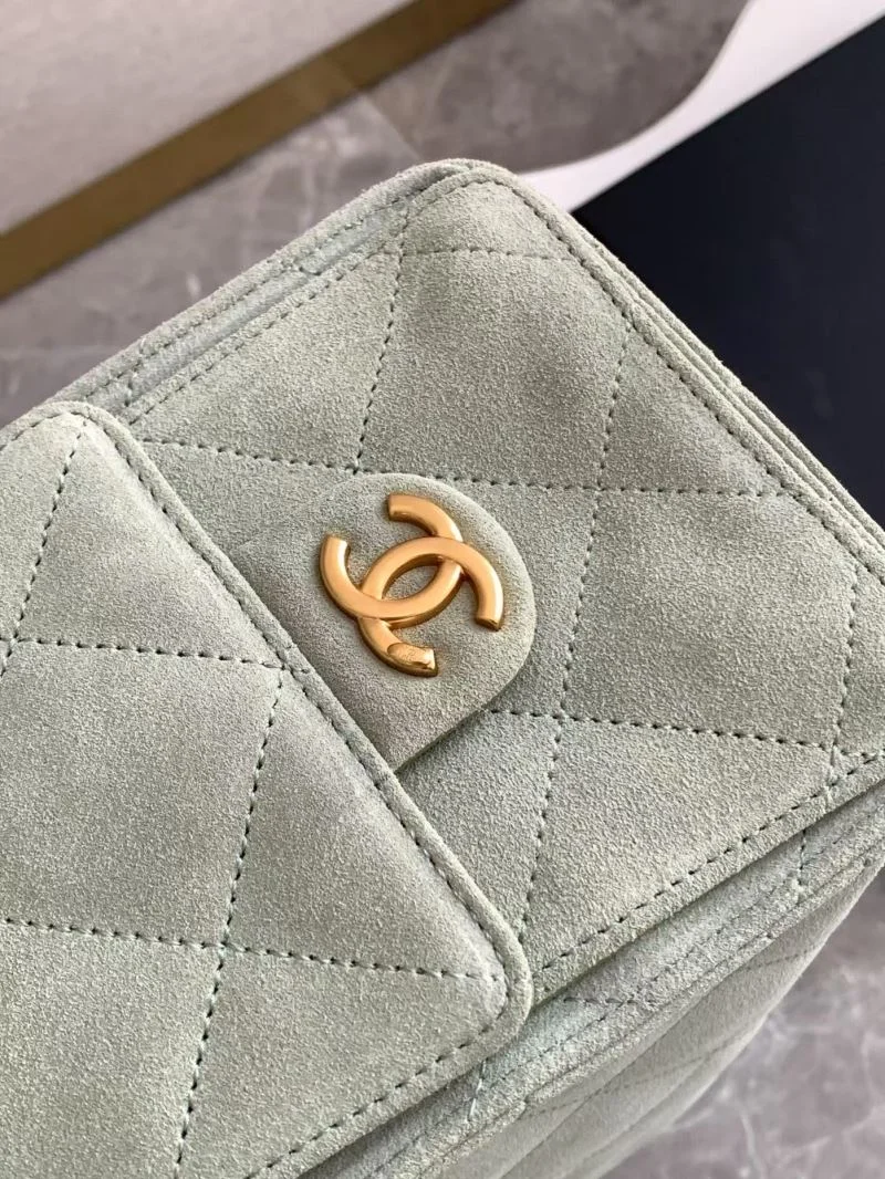 Youthful Chanel Shopping Bags 53808
