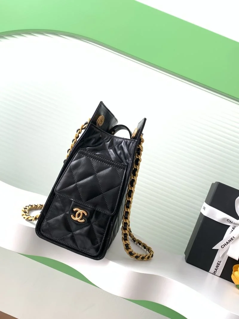 Lightweight Chanel Shopping Bags 53818