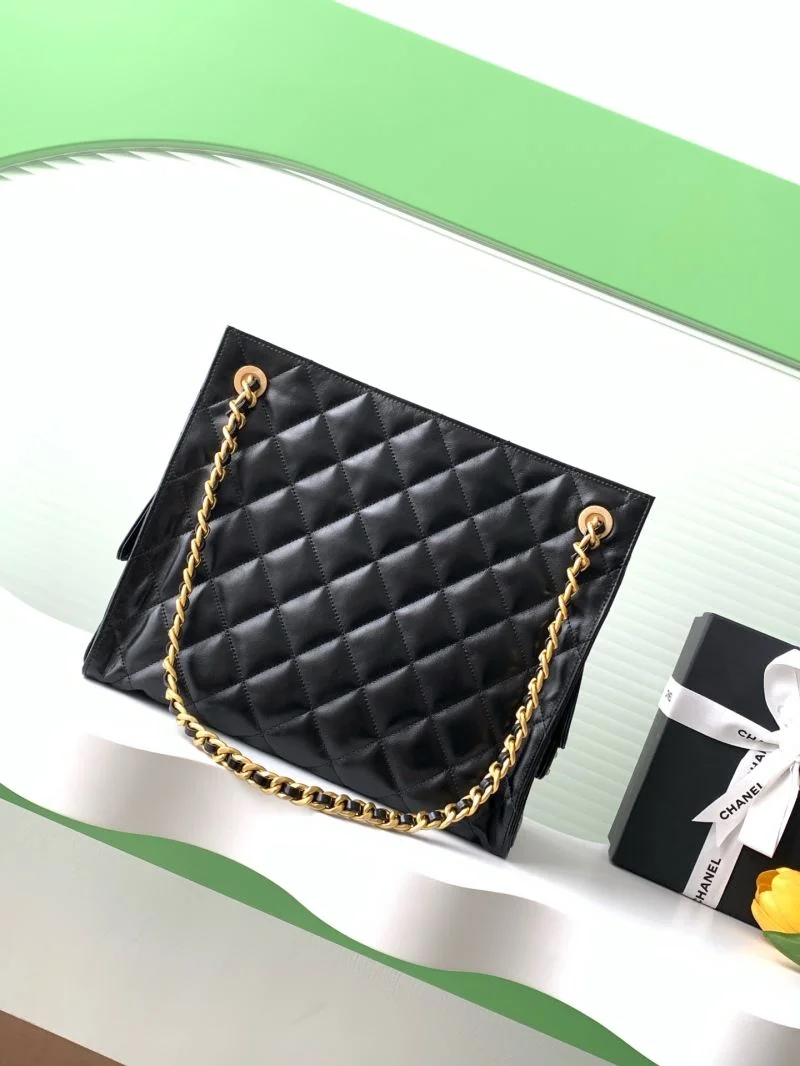 Lightweight Chanel Shopping Bags 53818