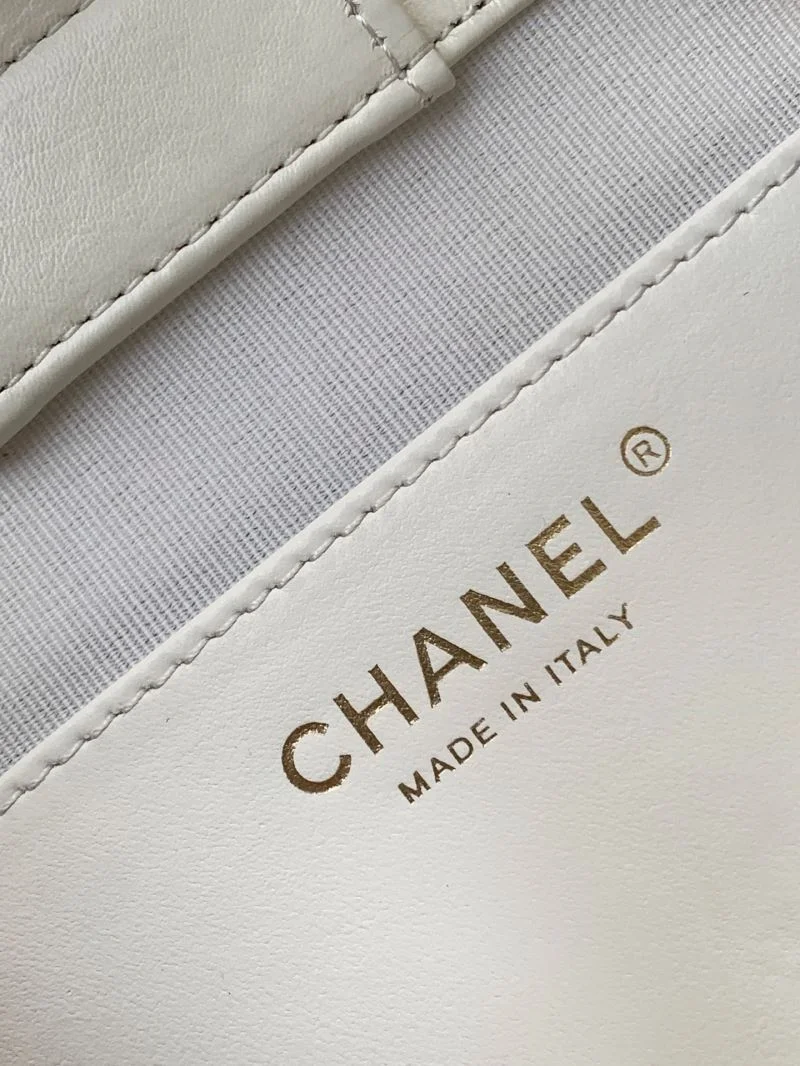 Chanel Shopping Bags Compact 53812