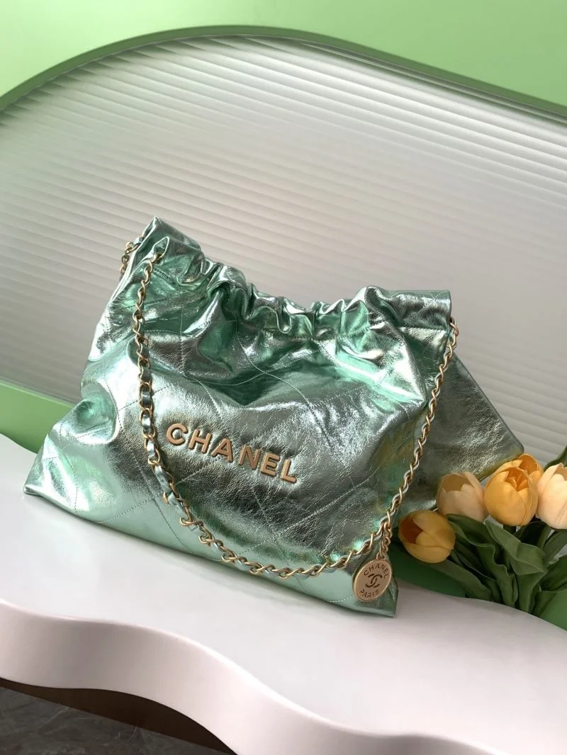 Contemporary Chanel Shopping Bags 53800