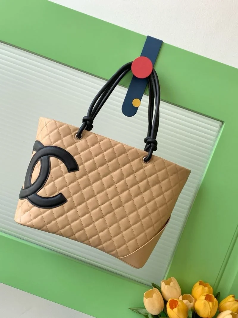 Effortless Chanel Shopping Bags 52698
