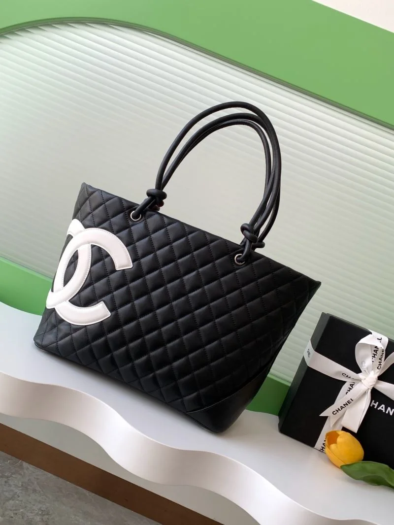 Resilient Chanel Shopping Bags 52700