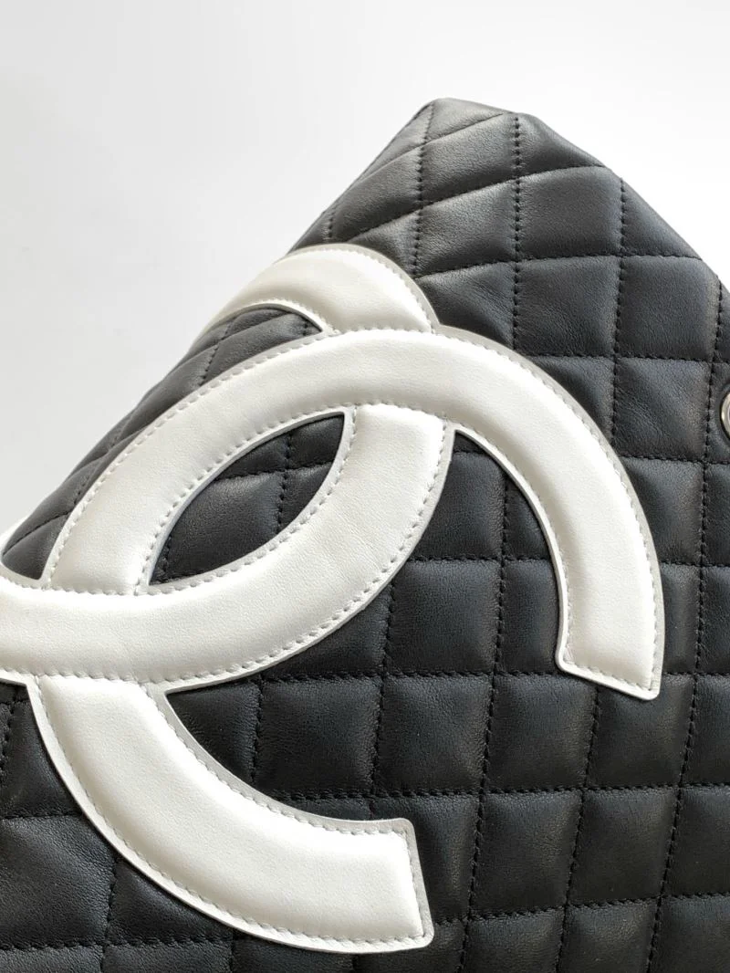 Resilient Chanel Shopping Bags 52700