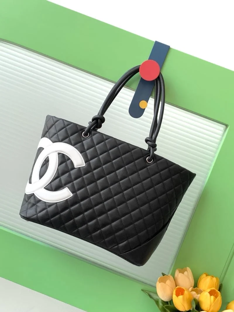 Resilient Chanel Shopping Bags 52700