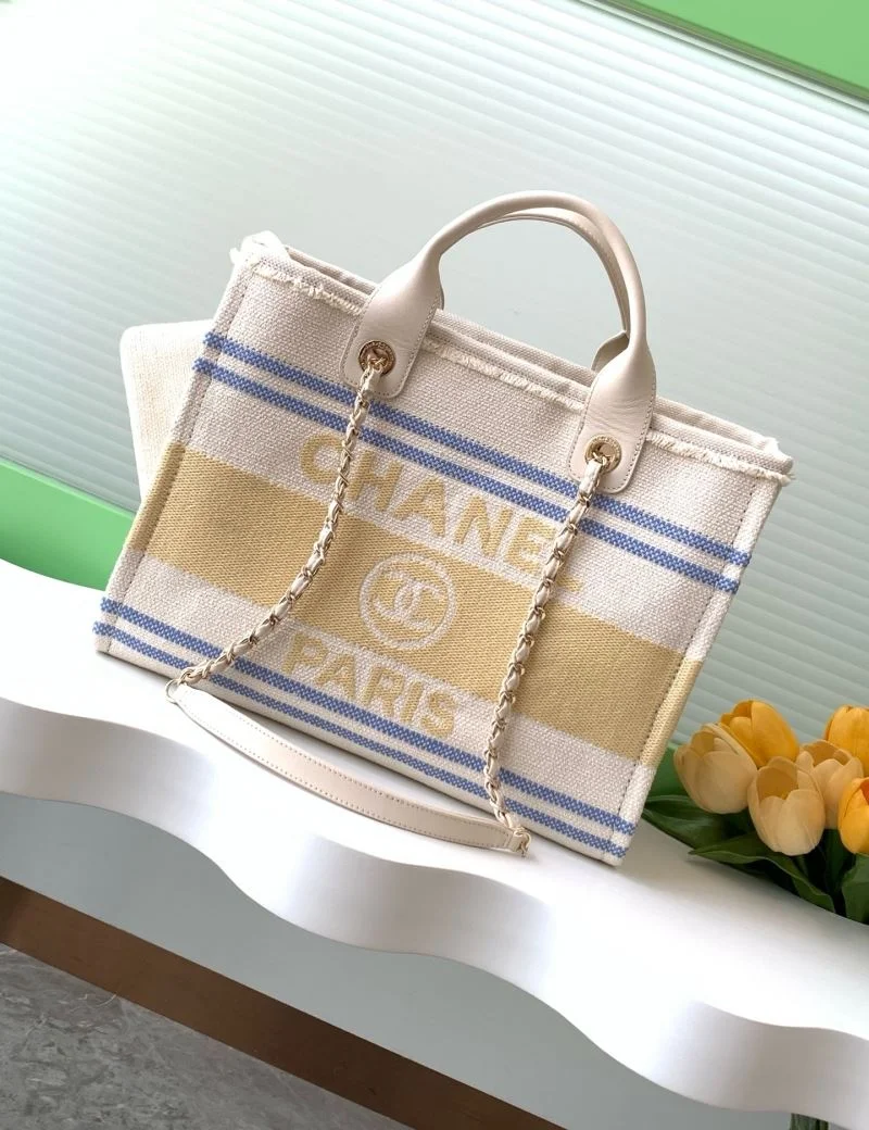 Practical Chanel Shopping Bags 52719