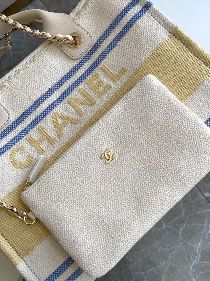 Practical Chanel Shopping Bags 52719