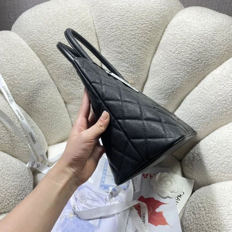 Chanel Shopping Bags Classic 52692