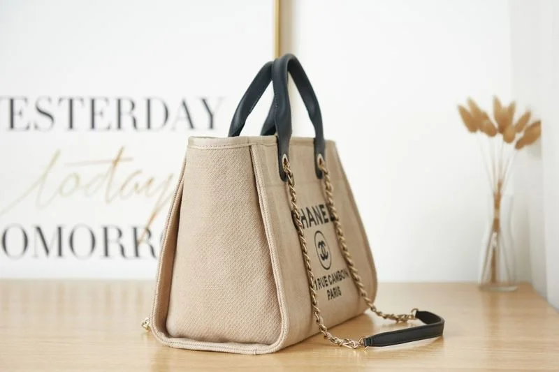 Soft Chanel Shopping Bags 52673