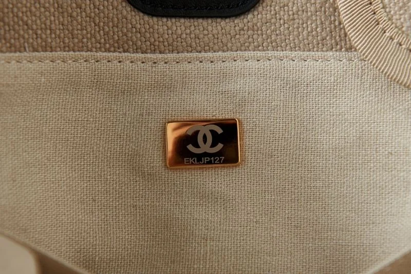 Soft Chanel Shopping Bags 52673