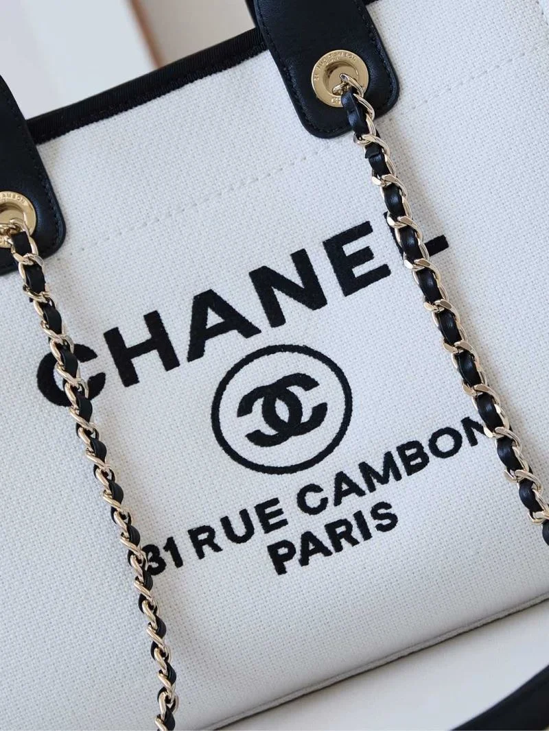 Chanel Shopping Bags Chic 52683