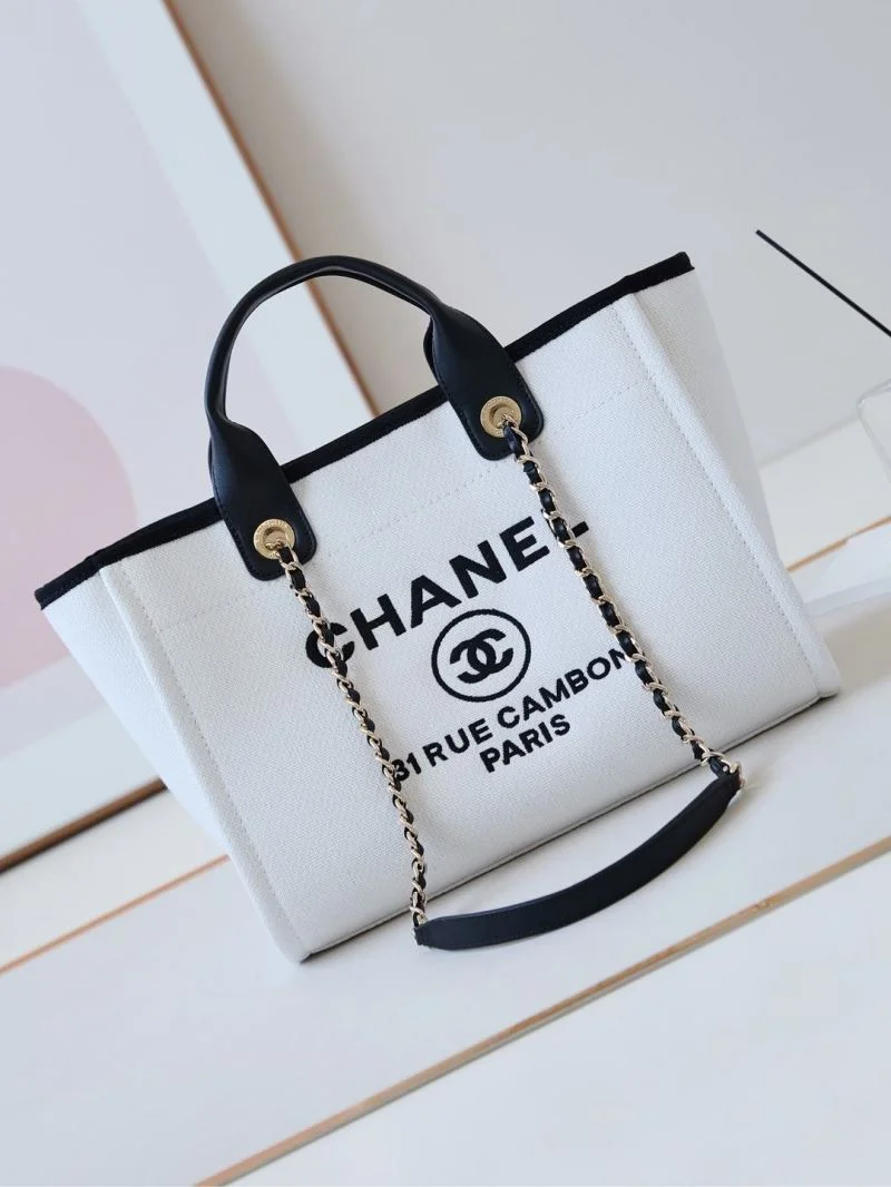 Chanel Shopping Bags Chic 52683