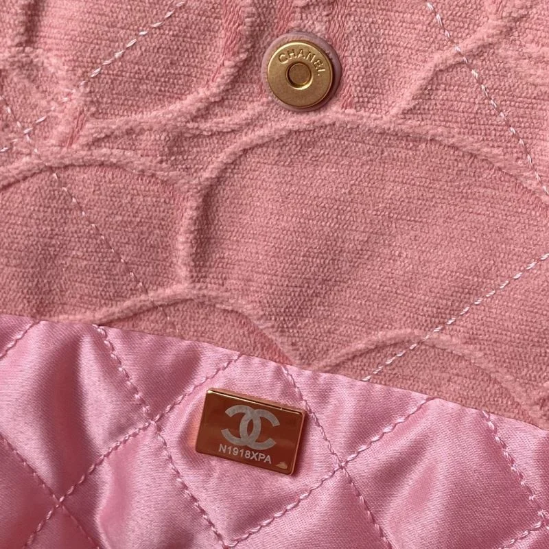 Neat Chanel Shopping Bags 52669