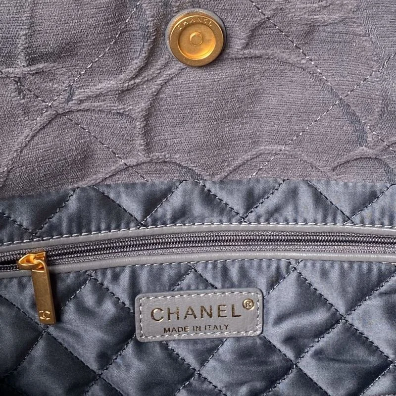 Chanel Shopping Bags WellDesigned 52668