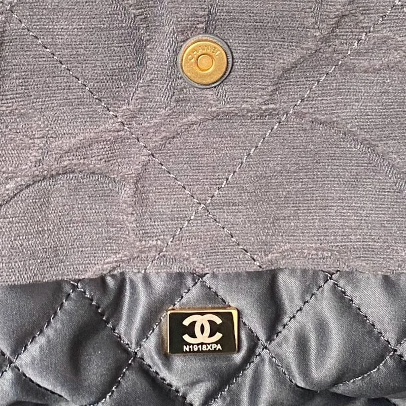 WeatherProof Chanel Shopping Bags 52754