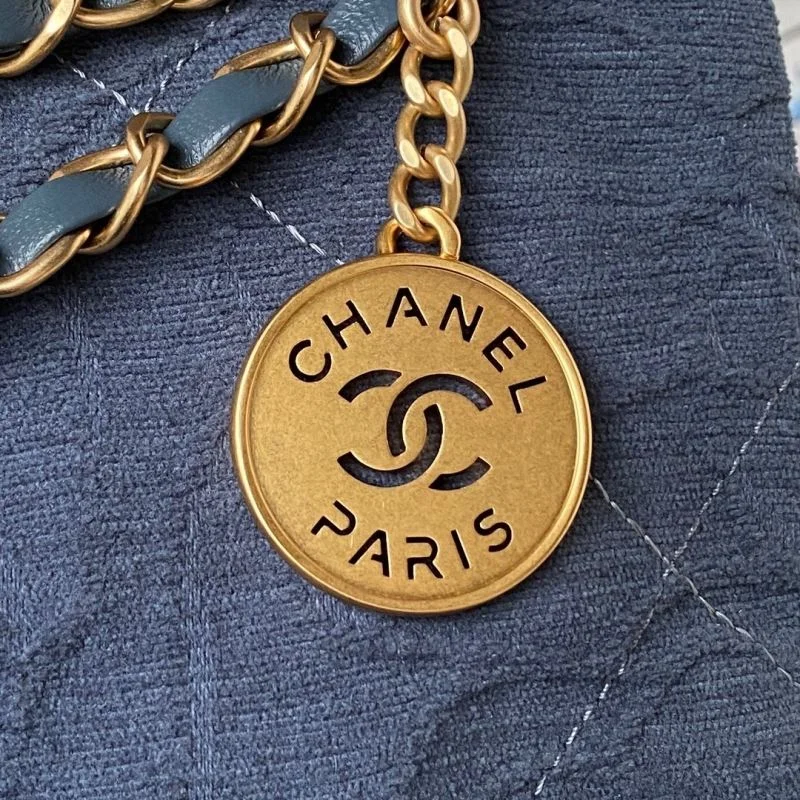 Chanel Shopping Bags TravelReady 52670