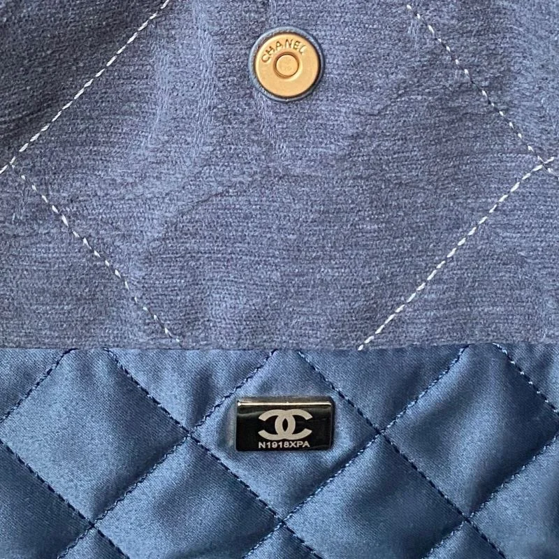 Chanel Shopping Bags TravelReady 52670