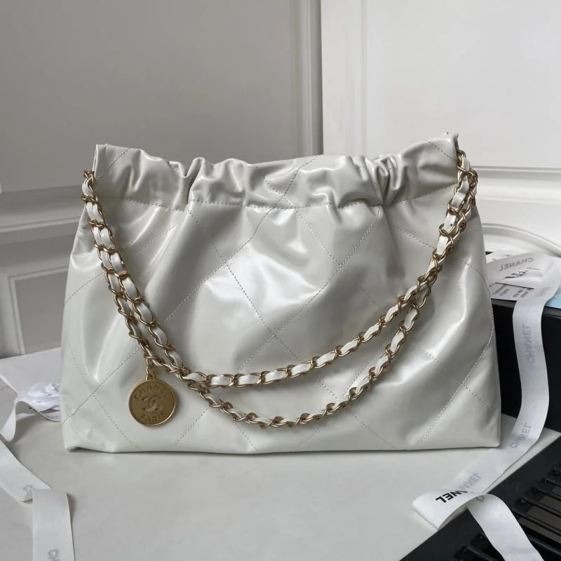 Effortless Chanel Shopping Bags 52657