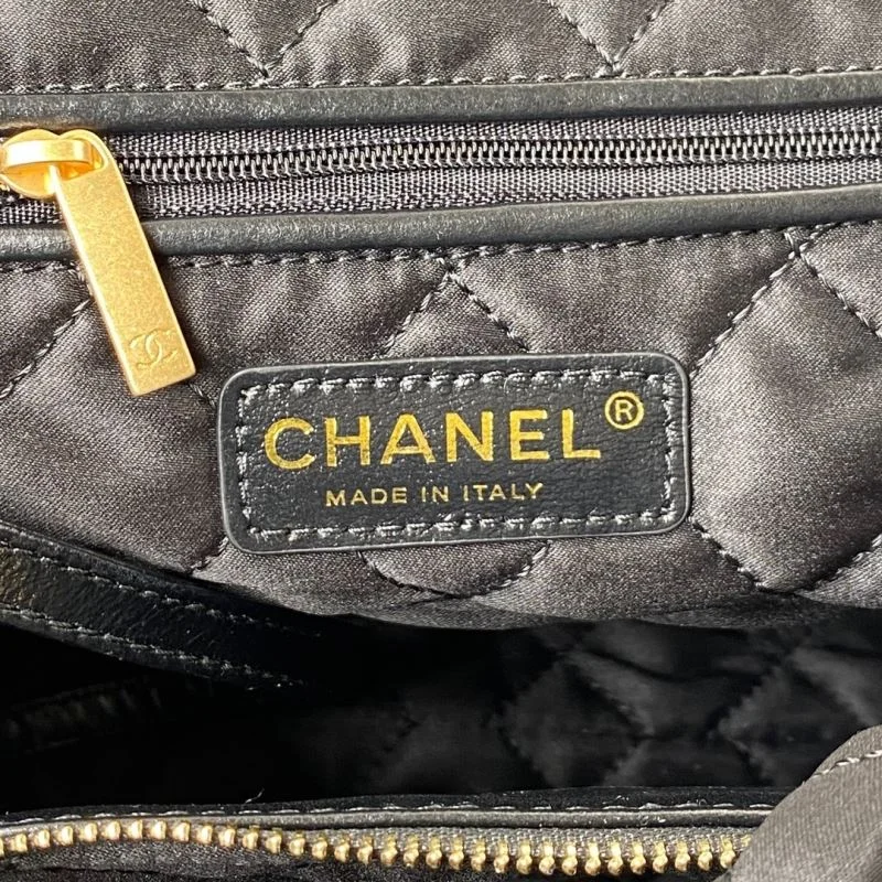 Neat Chanel Shopping Bags 52651
