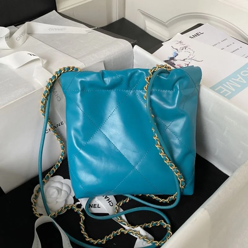 Elegant Chanel Shopping Bags 52652