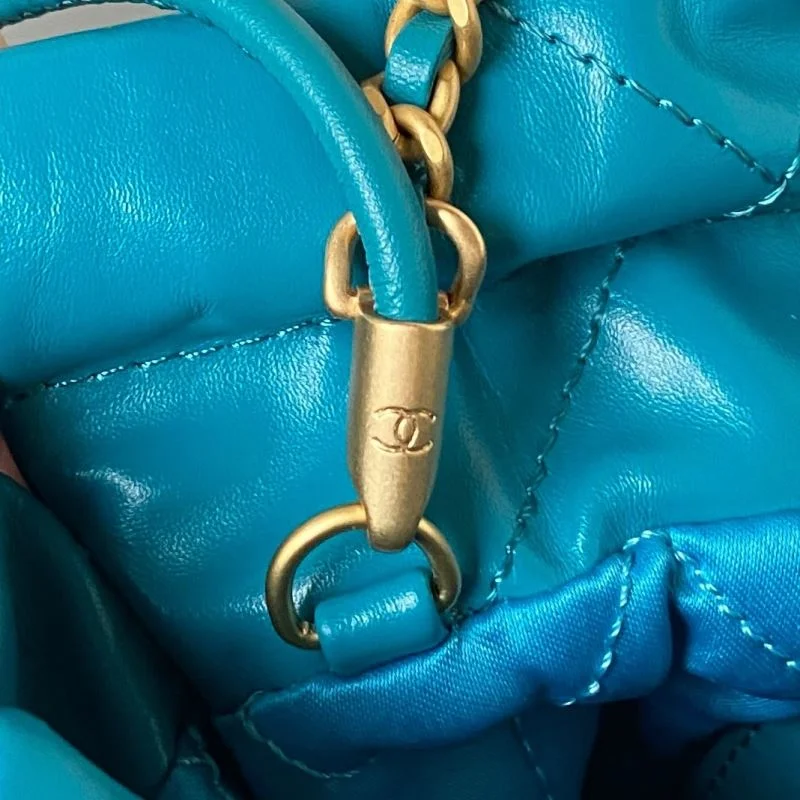 Elegant Chanel Shopping Bags 52652