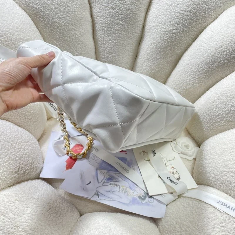 Chanel Shopping Bags Refined 52642